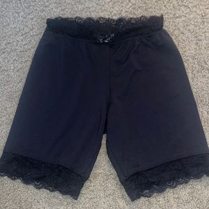 Lace trimmed biker shorts